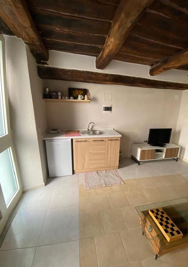 Suite Al Borgo Montesarchio Bagian luar foto