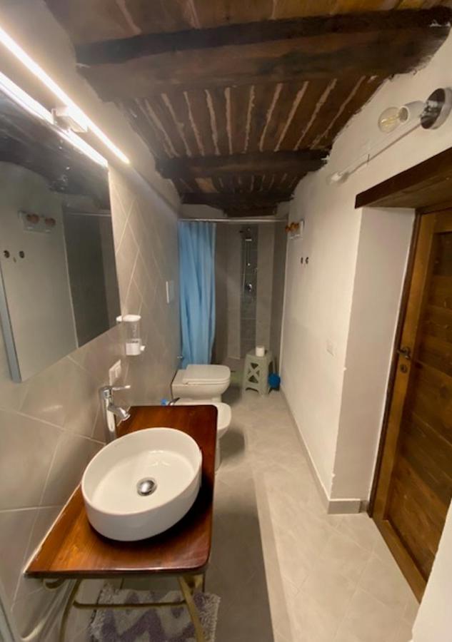 Suite Al Borgo Montesarchio Bagian luar foto